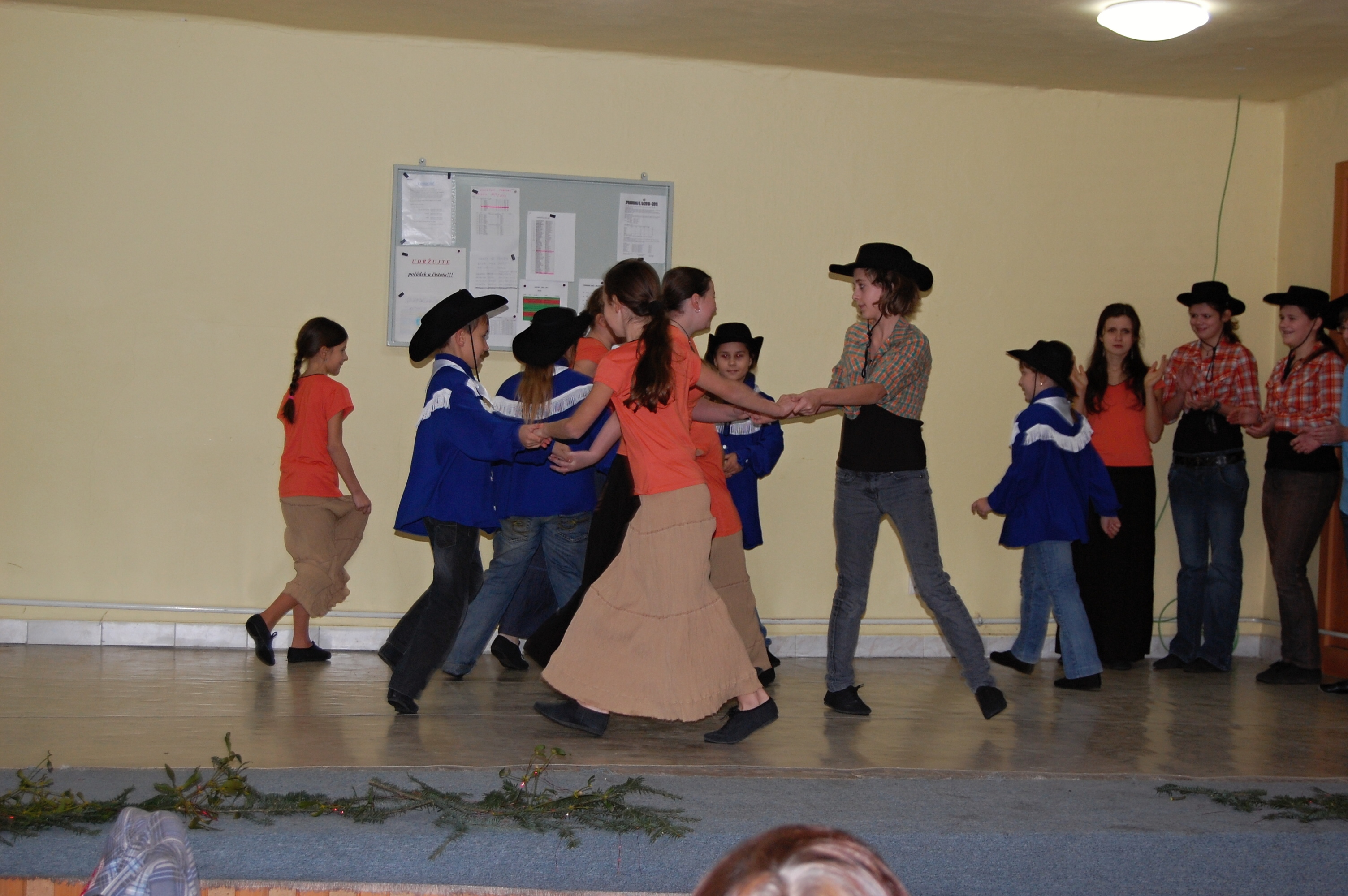 Mikuláš 4.12.2010 062.jpg